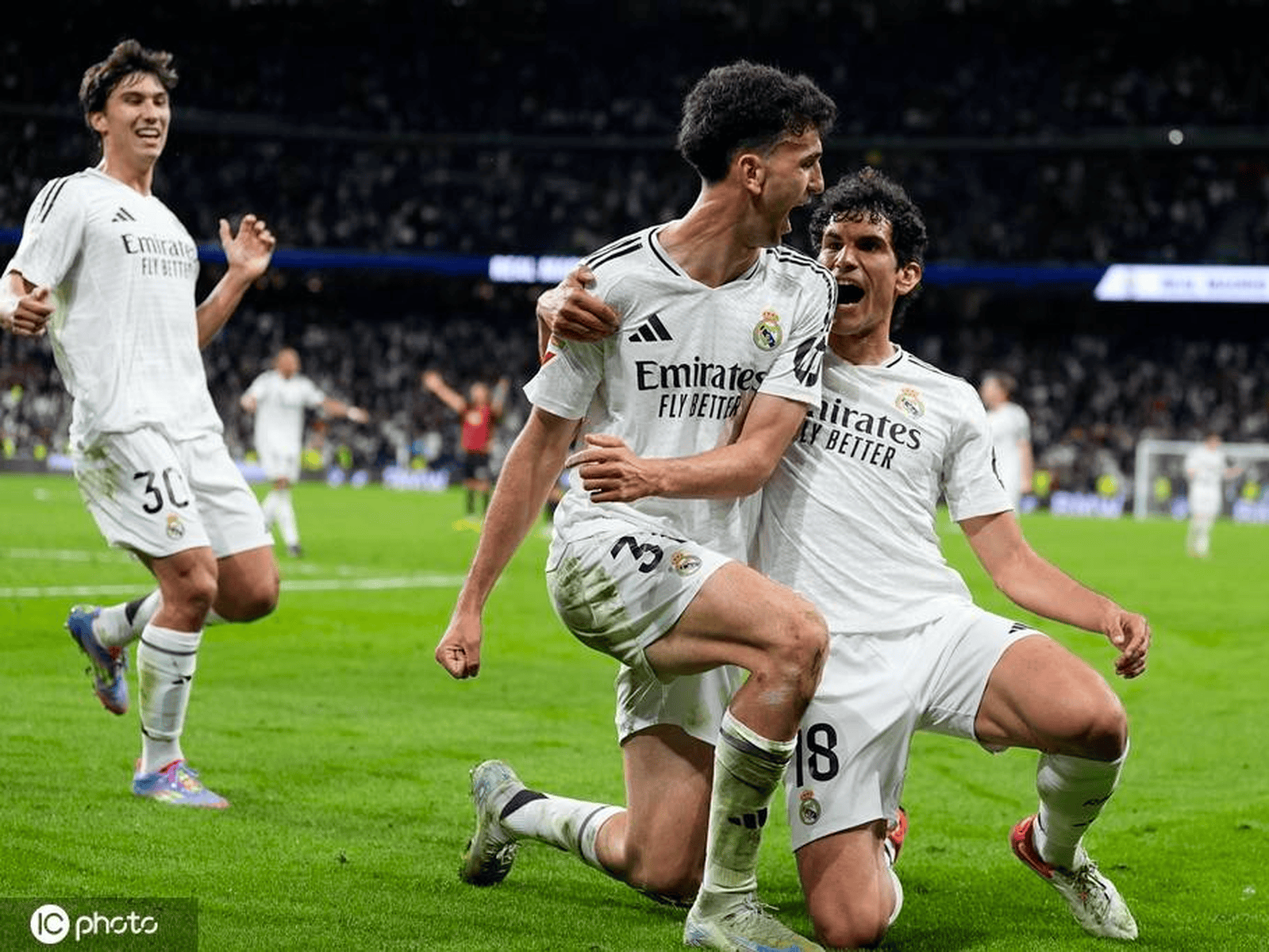 九游娱乐官方网站-荷兰逆转皇马，穆勒惊艳四座