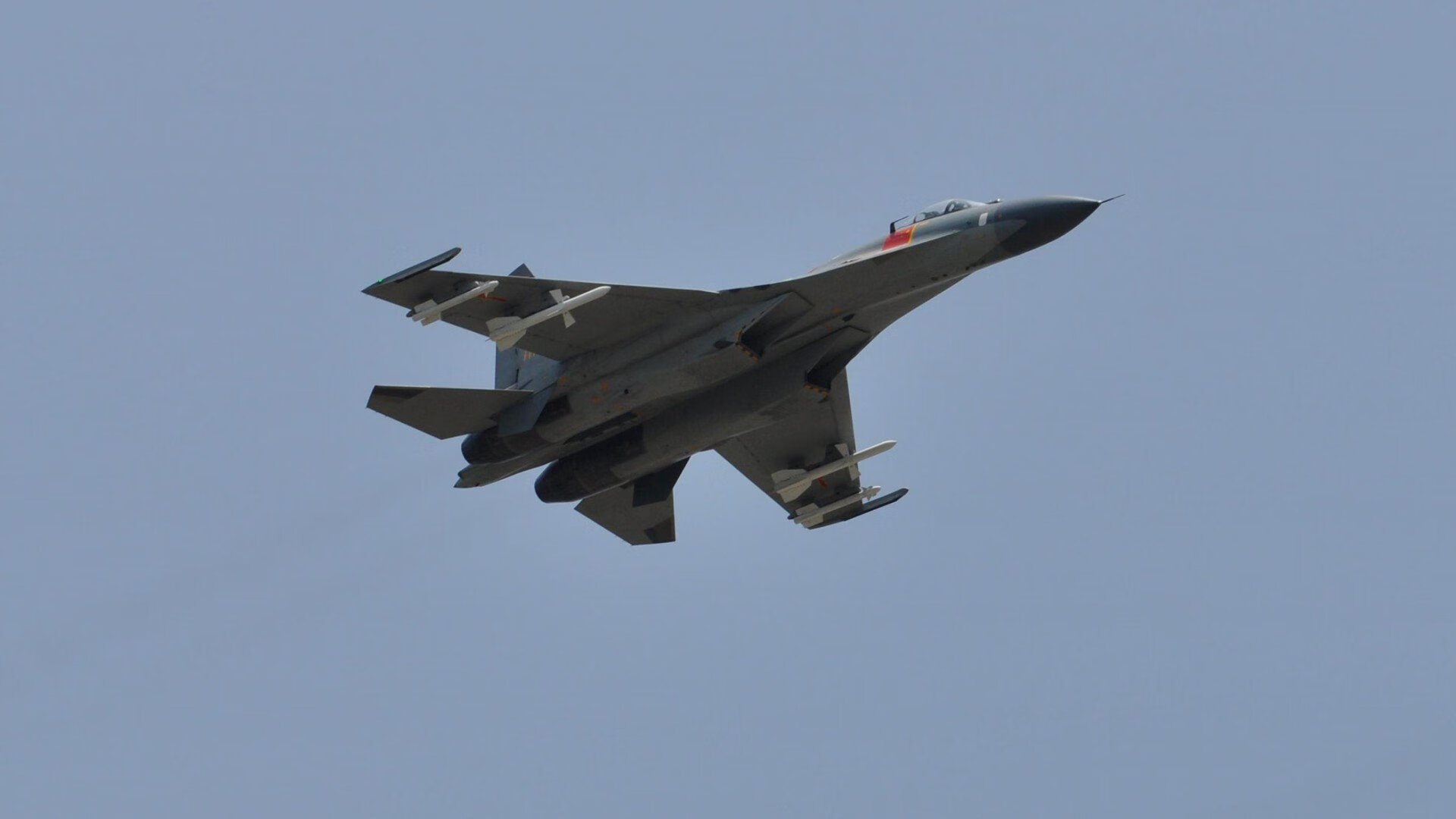 九游体育平台-欧冠决赛焦点战与湖人压制步行者，跨越时空的竞技启示